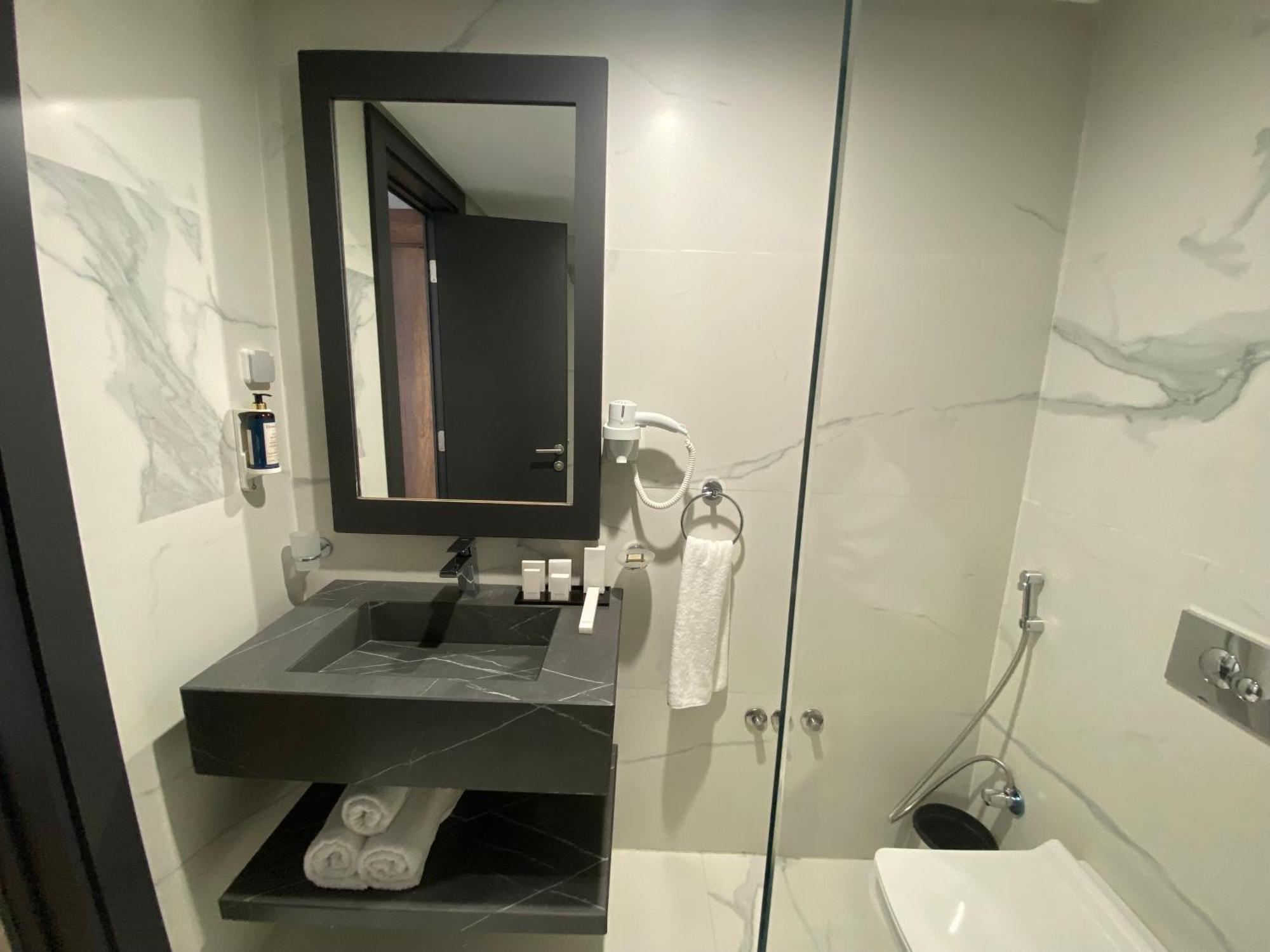 Executive Boutique Hotel Rabat Ngoại thất bức ảnh